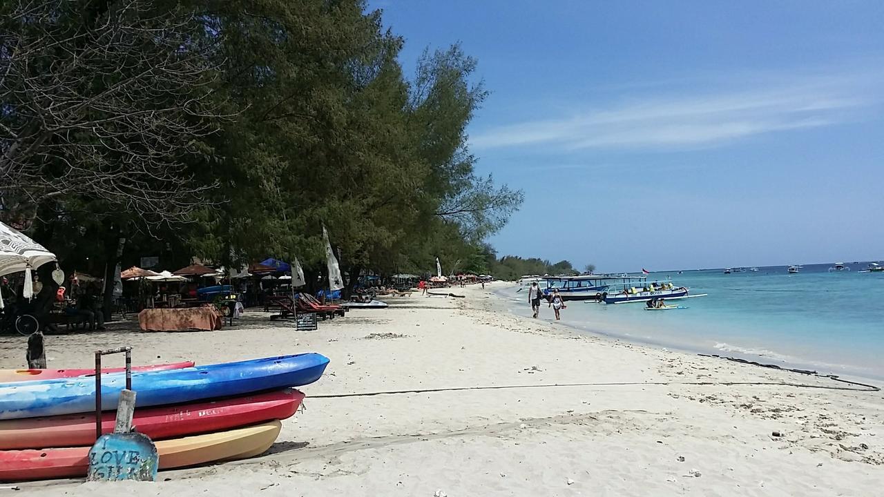 Welly Bungalow Gili Trawangan Exterior photo