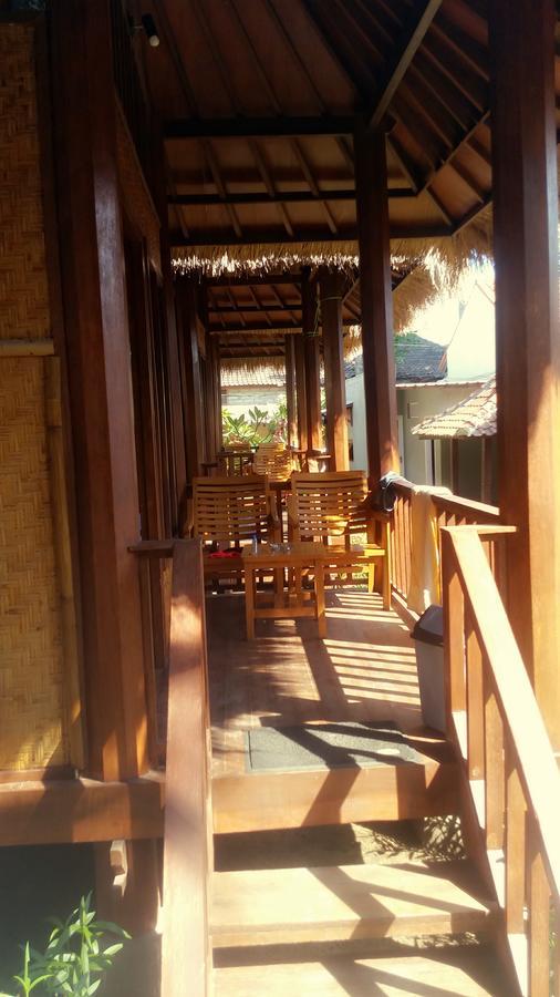 Welly Bungalow Gili Trawangan Exterior photo